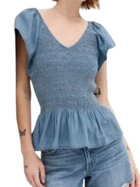 GAP Women’s Denim Smocked V Neck Ruffle Sleeve Peplum Top Size XXL